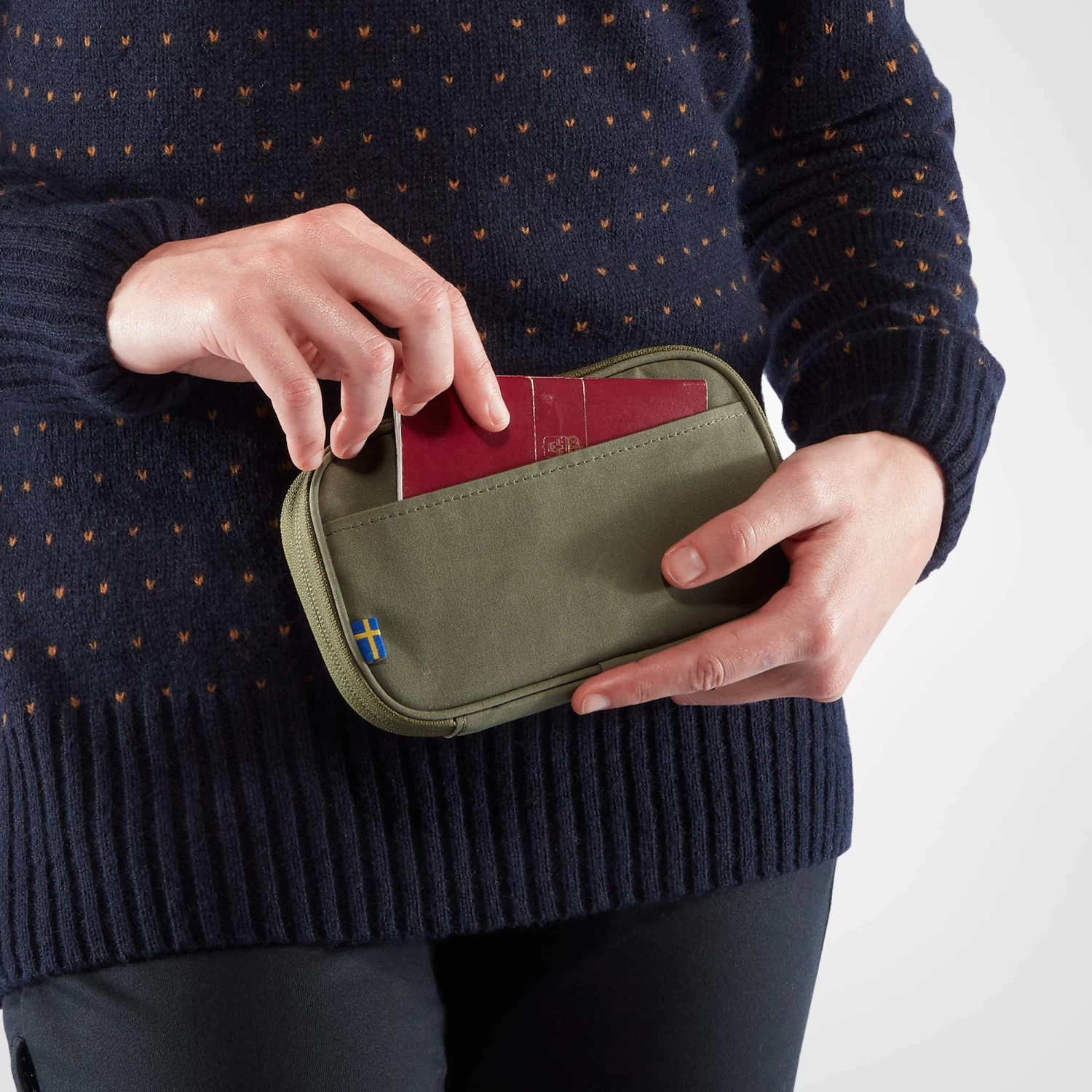 FJÄLLRÄVEN KÅNKEN TRAVEL WALLET - Portmonee 7 FJÄLLRÄVEN KÅNKEN TRAVEL WALLET - Portmonee – Bild 5